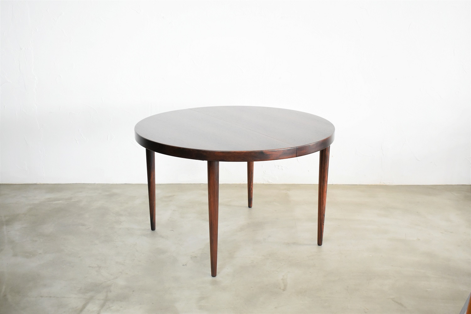 Kai Kristiansen / Round Dining Table